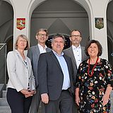 Personen auf Treppen